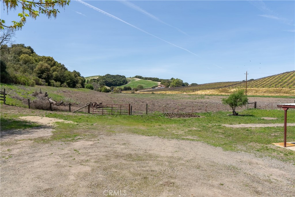 2925 Oakdale Road Paso Robles, CA 93446 - Photo 34 of 48