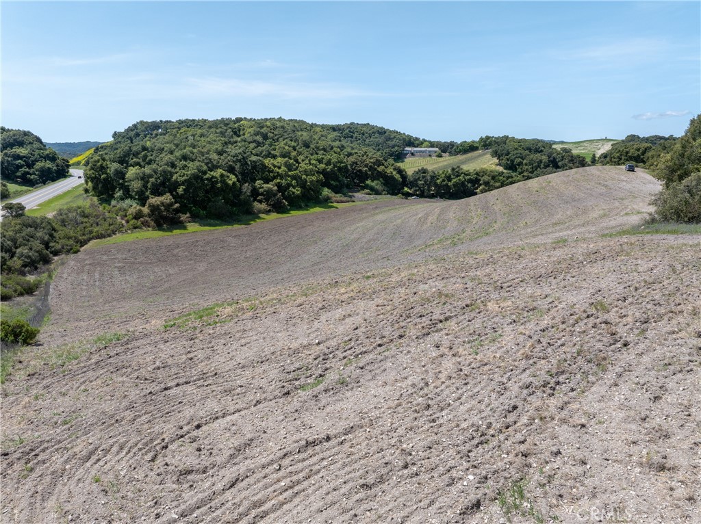 2925 Oakdale Road Paso Robles, CA 93446 - Photo 42 of 48