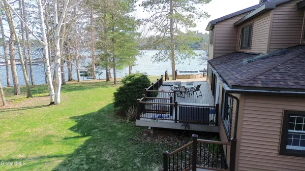 $1,499,000 | 122 Boblin Marina Drive, Mayfield, NY 12117