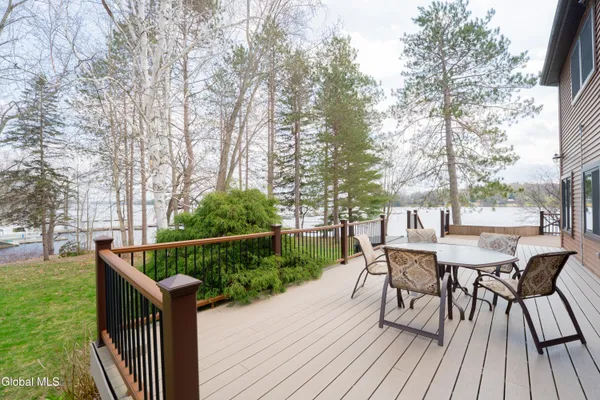 $1,499,000 | 122 Boblin Marina Drive, Mayfield, NY 12117