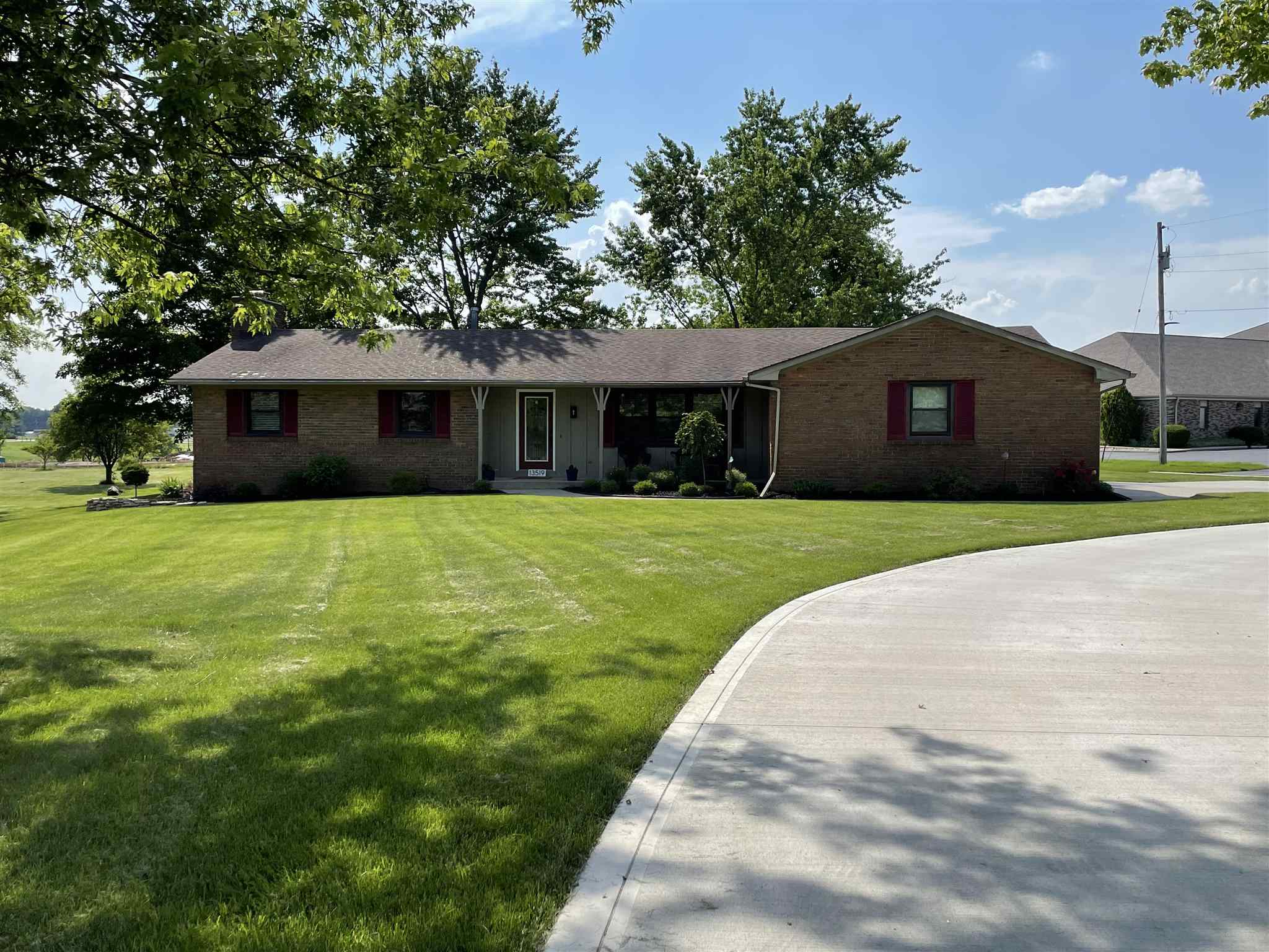 13519 Leo Road Leo, IN 46765 - Photo 1 of 36 Gallery Image 1