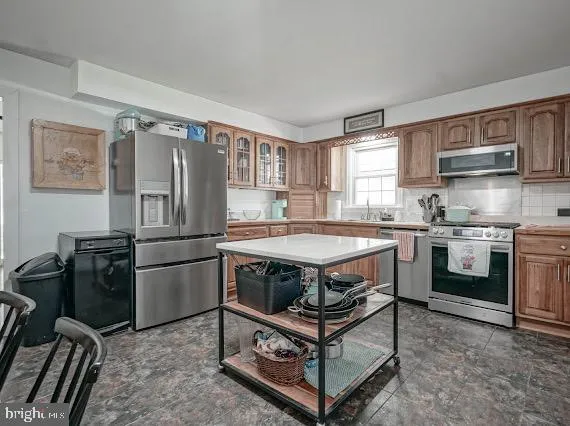 $260,000 | 87 Lincoln Drive, Pennsville, NJ 08070