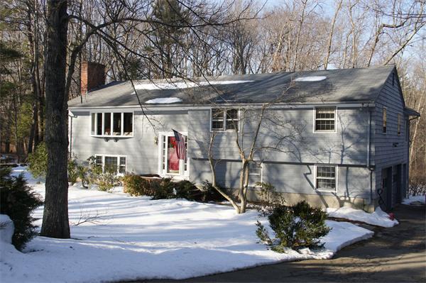 26 Old Farm Road Dover, MA 02030 - Photo 1 of 1 Gallery Image 1