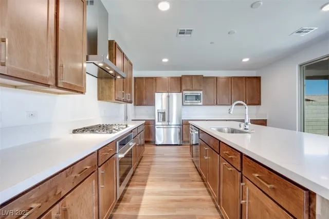 $782,412 | 9217 Frazer Street, Las Vegas, NV 89166