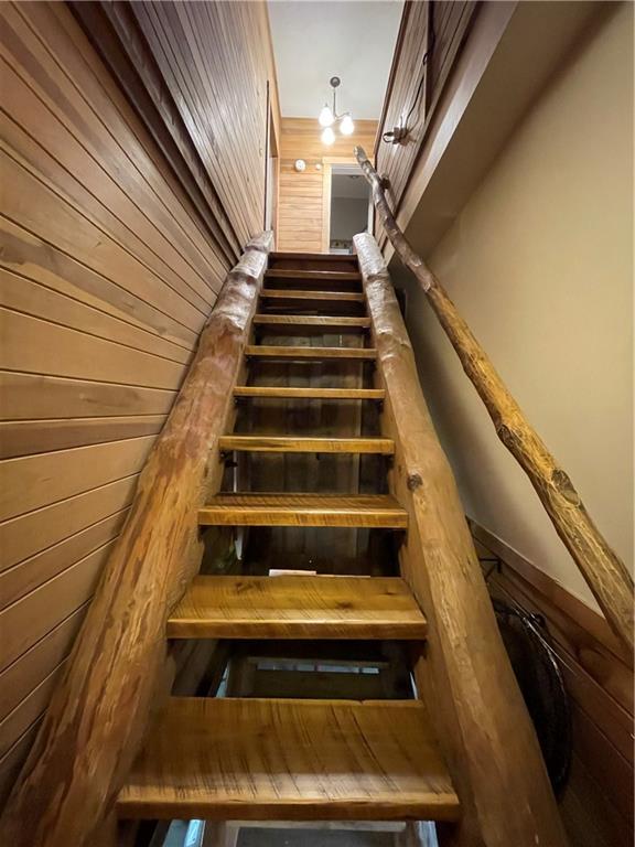 401 Bear Rocks Road Acme, PA 15610 - Photo 11 of 25 a view of entryway