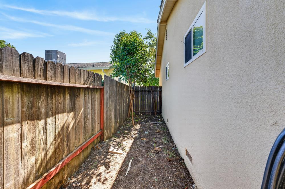 10653 Campana Way Rancho Cordova, CA 95670 - Photo 40 of 49 a view of a pathway of a house with a lake view