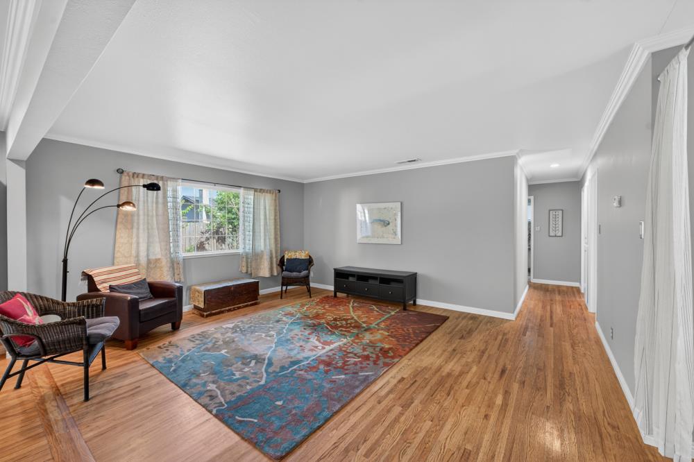 10653 Campana Way Rancho Cordova, CA 95670 - Photo 9 of 49