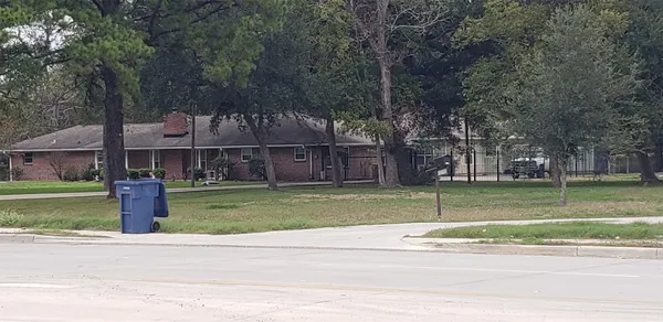 front view of house with a yard