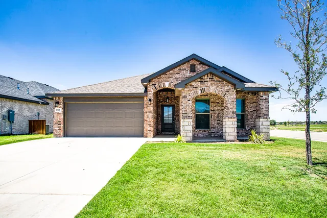 $299,900 | 10502 Aberdeen Avenue, Lubbock, TX 79424