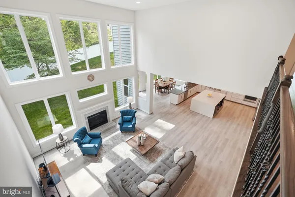 $3,000,000 | 7821 Old Falls Road, McLean, VA 22102