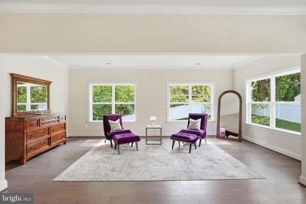 $3,000,000 | 7821 Old Falls Road, McLean, VA 22102