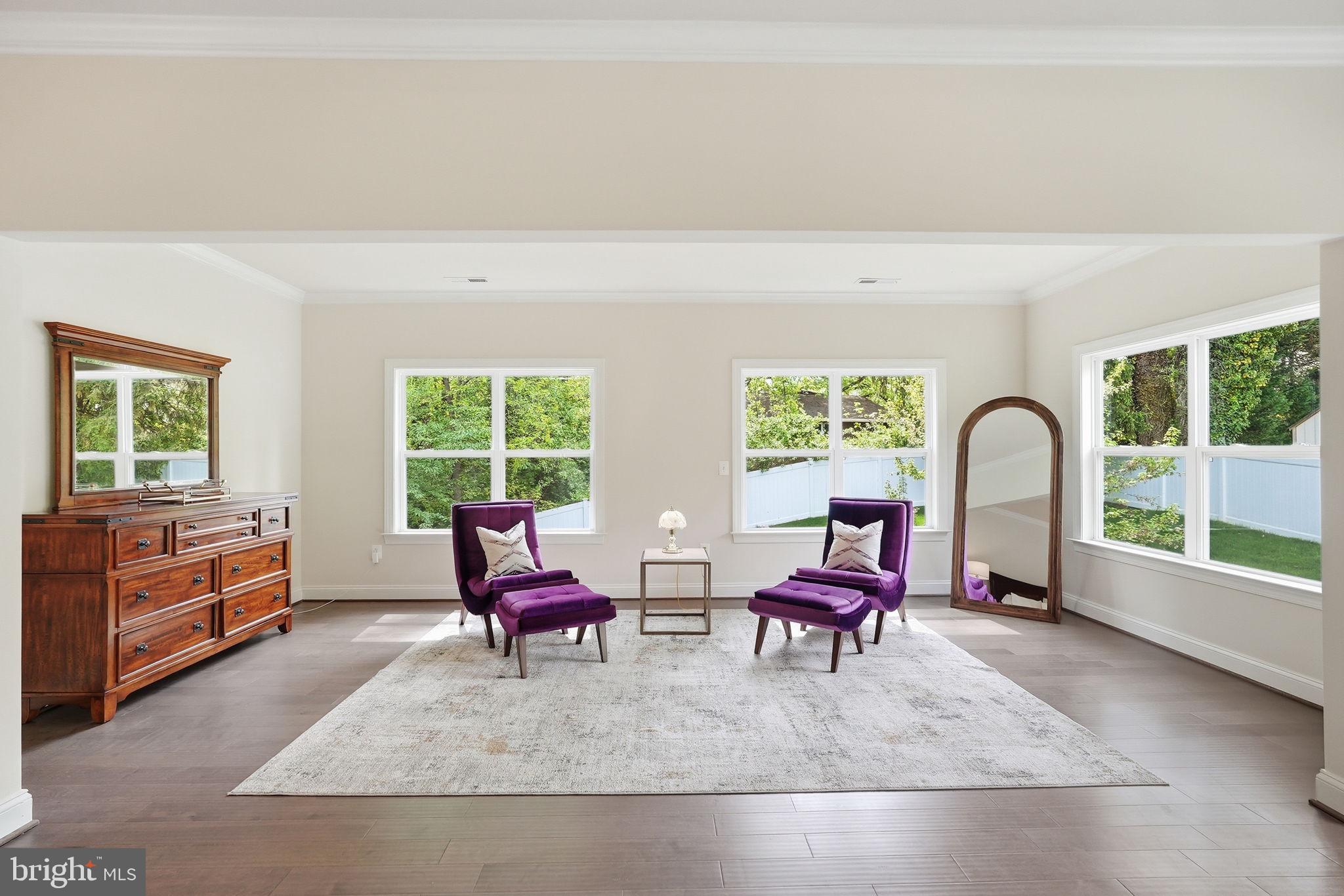 7821 Old Falls Road McLean, VA 22102 - Photo 25 of 47 Primary Suite Sitting Room