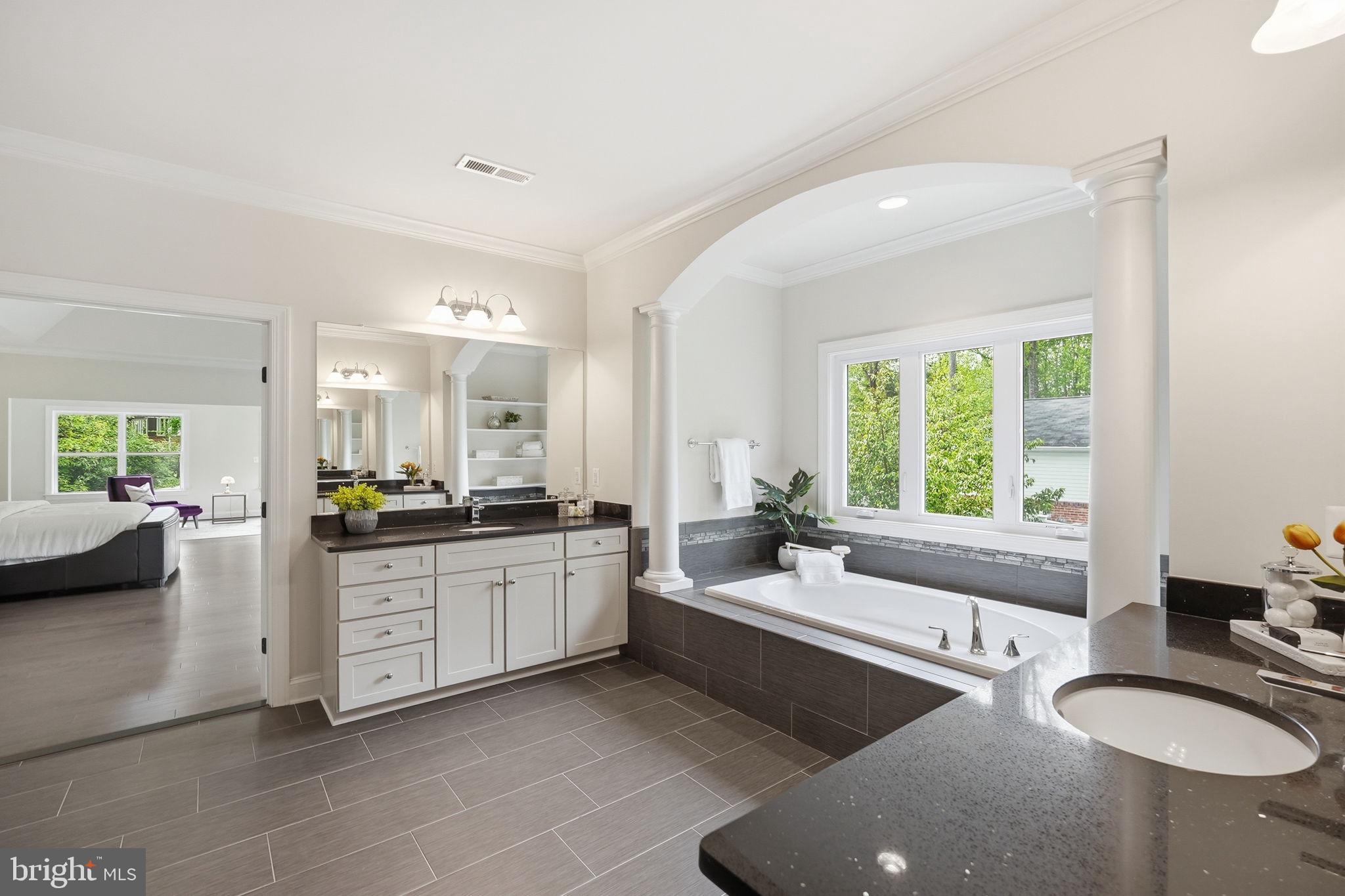 7821 Old Falls Road McLean, VA 22102 - Photo 27 of 47 Dual Vanities