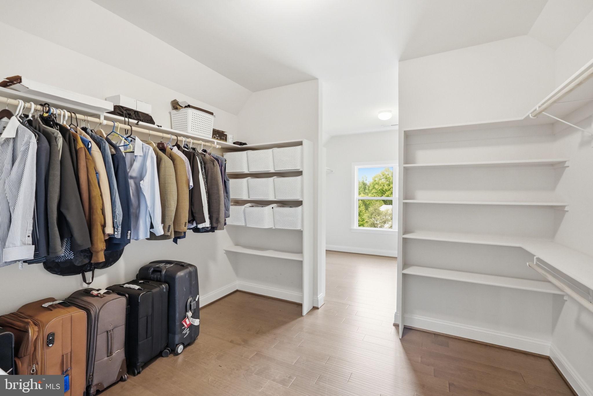 7821 Old Falls Road McLean, VA 22102 - Photo 28 of 47 Enormous Walk-in Closest