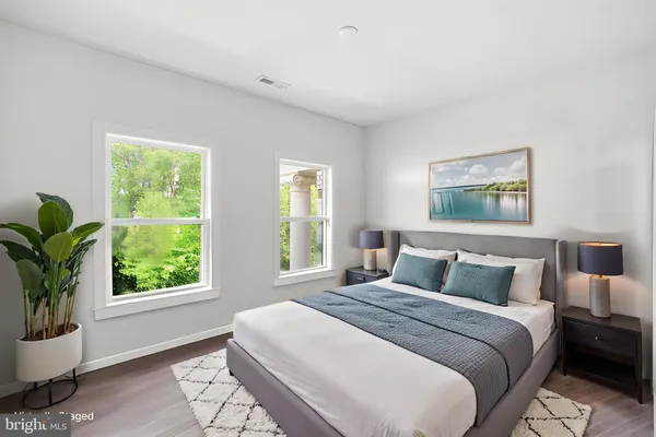 $3,000,000 | 7821 Old Falls Road, McLean, VA 22102