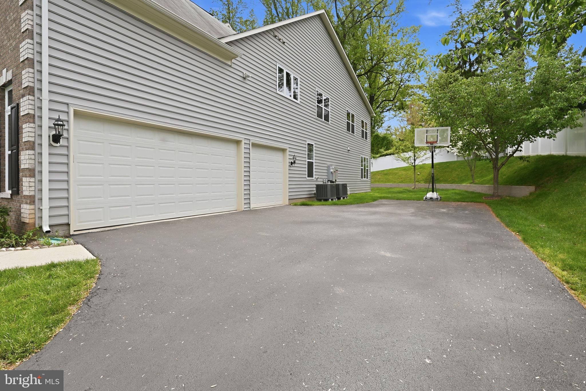 7821 Old Falls Road McLean, VA 22102 - Photo 46 of 47 3 Car Garage