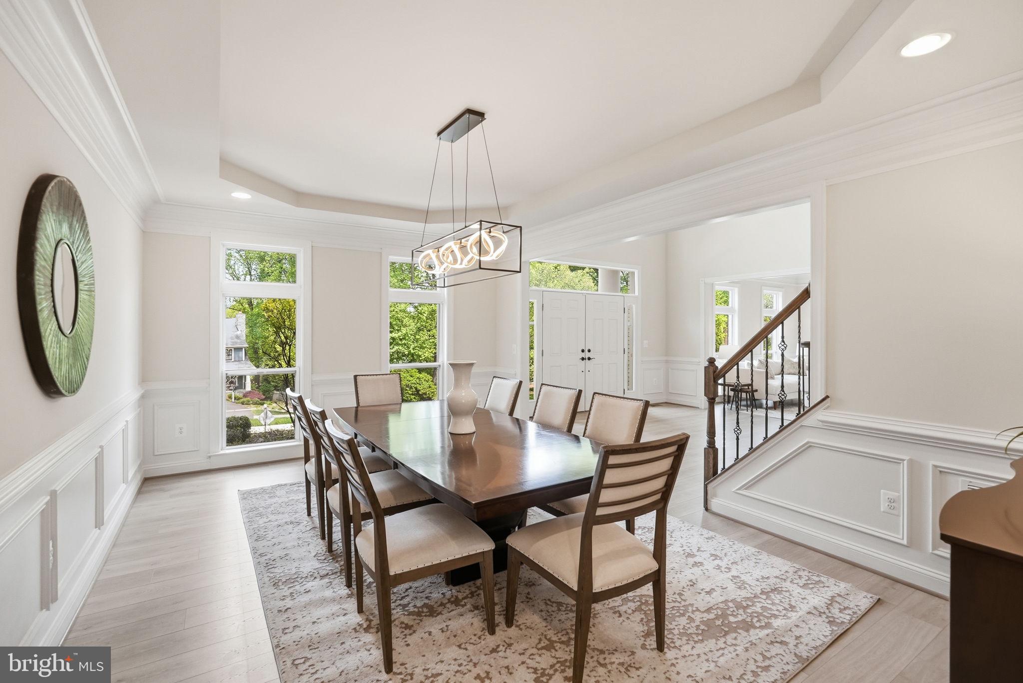 7821 Old Falls Road McLean, VA 22102 - Photo 7 of 47 Dining Room