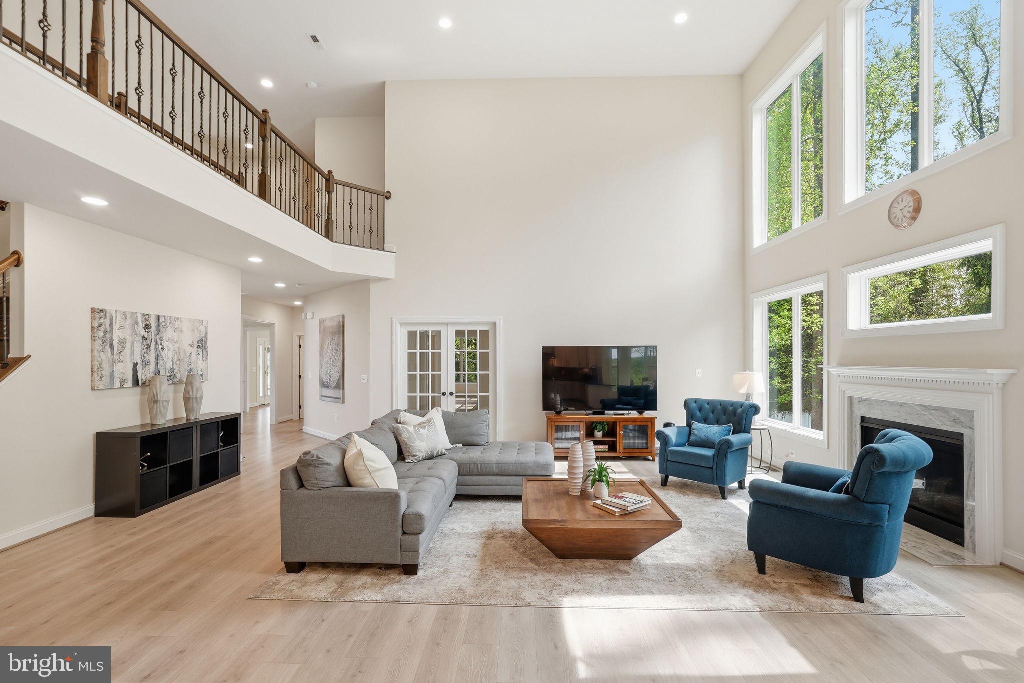 7821 Old Falls Road McLean, VA 22102 - Photo 10 of 47 Family Room