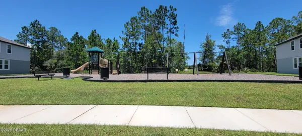 $2,850 | 284 Links Ter Boulevard, Daytona Beach, FL 32124