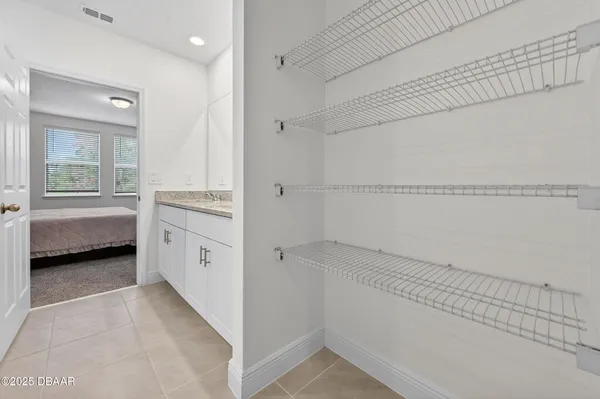 $2,850 | 284 Links Ter Boulevard, Daytona Beach, FL 32124