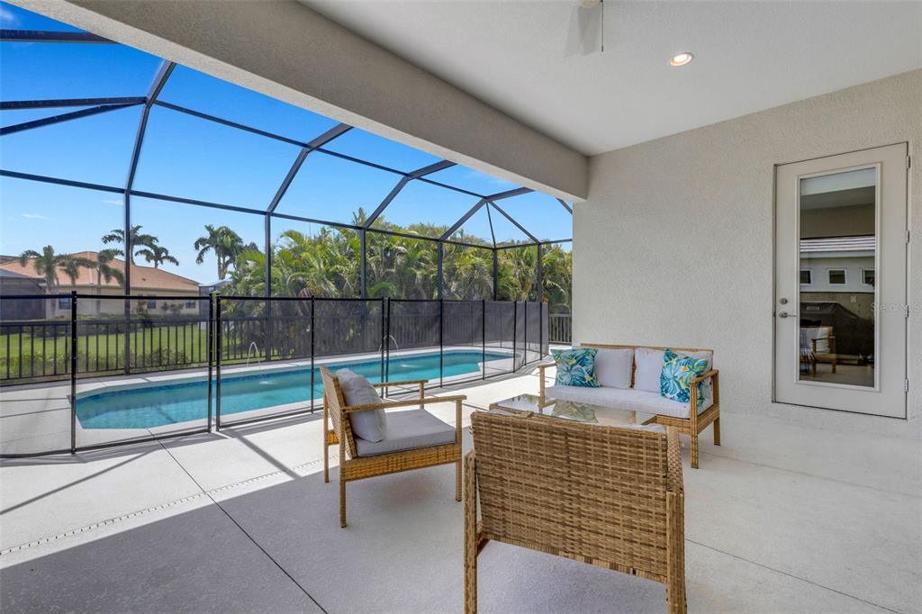 5718 Title Row Drive Bradenton, FL 34210 - Photo 27 of 74