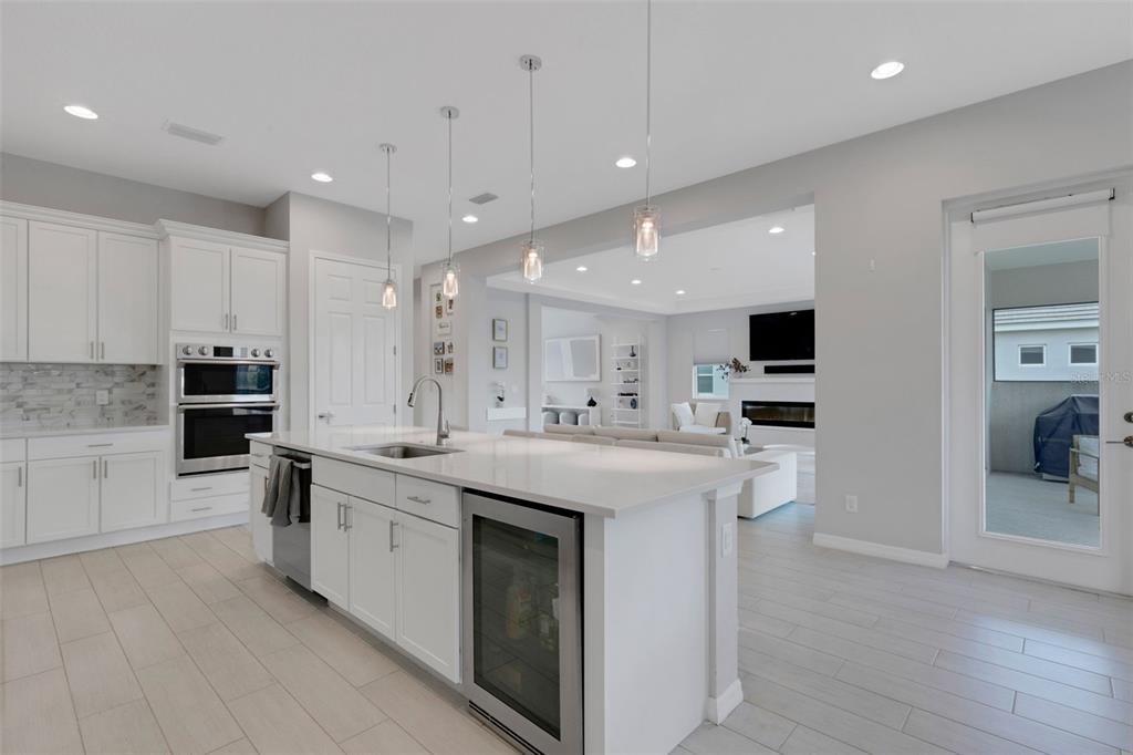 5718 Title Row Drive Bradenton, FL 34210 - Photo 30 of 74