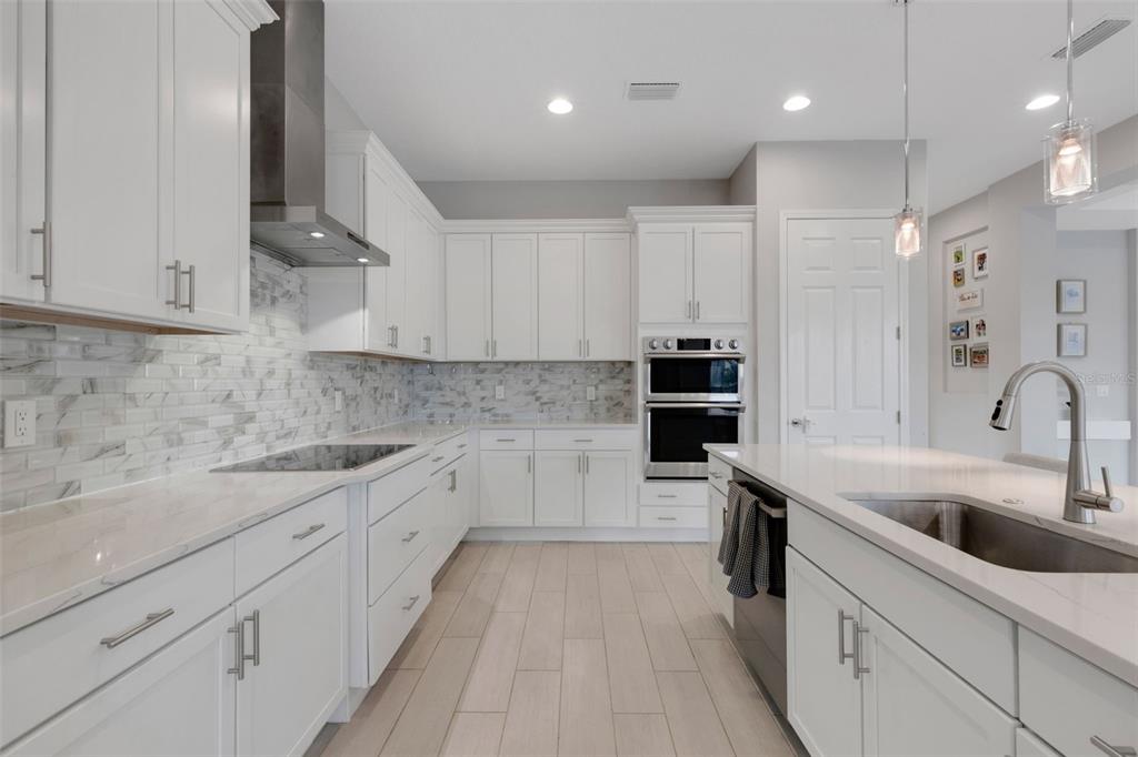 5718 Title Row Drive Bradenton, FL 34210 - Photo 31 of 74