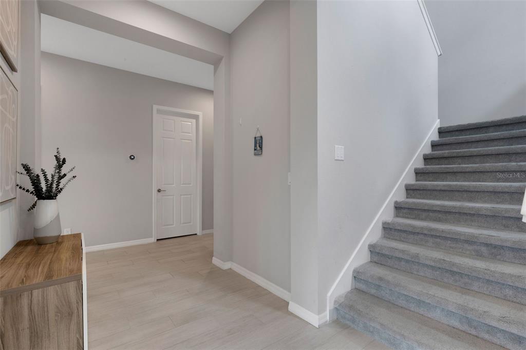 5718 Title Row Drive Bradenton, FL 34210 - Photo 44 of 74 a view of entryway with wooden floor