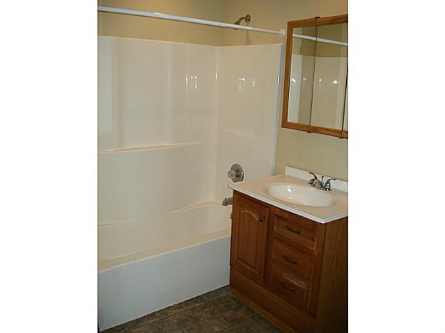 24379 Sisk Road Circleville, OH 43113 - Photo 8 of 25 Gallery Image 8