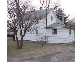 7557 West Main Street Rochester, IN 46975 - Photo 3 of 3 Gallery Image 3