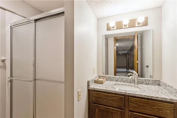 $950,000 | 10052 Hemlock Drive, Overland Park, KS 66212