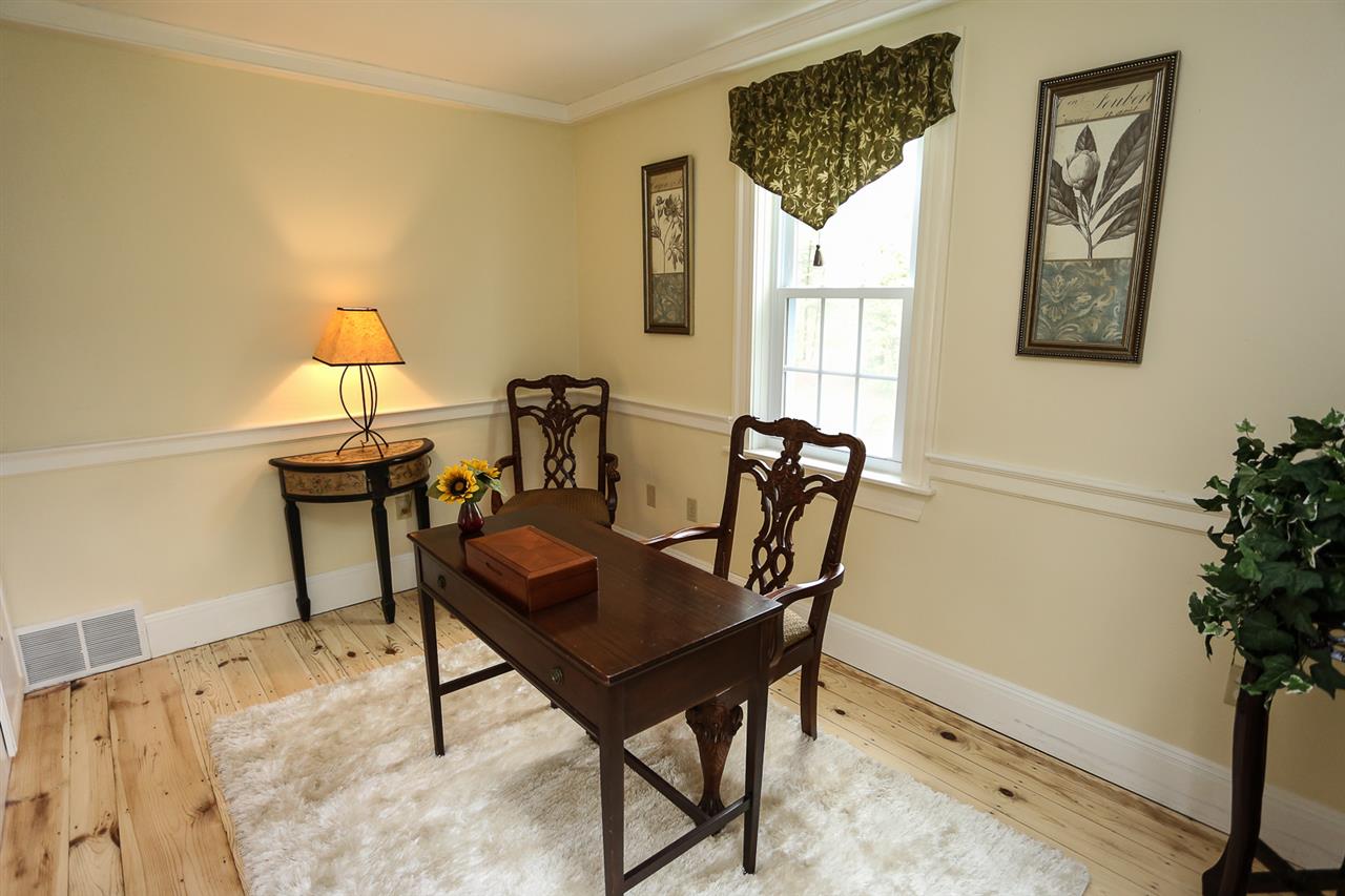 27 Gold Finch Road Goffstown, NH 03045 - Photo 17 of 38
