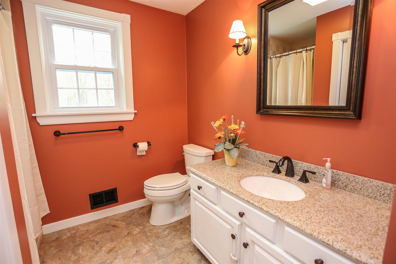 27 Gold Finch Road Goffstown, NH 03045 - Photo 19 of 38