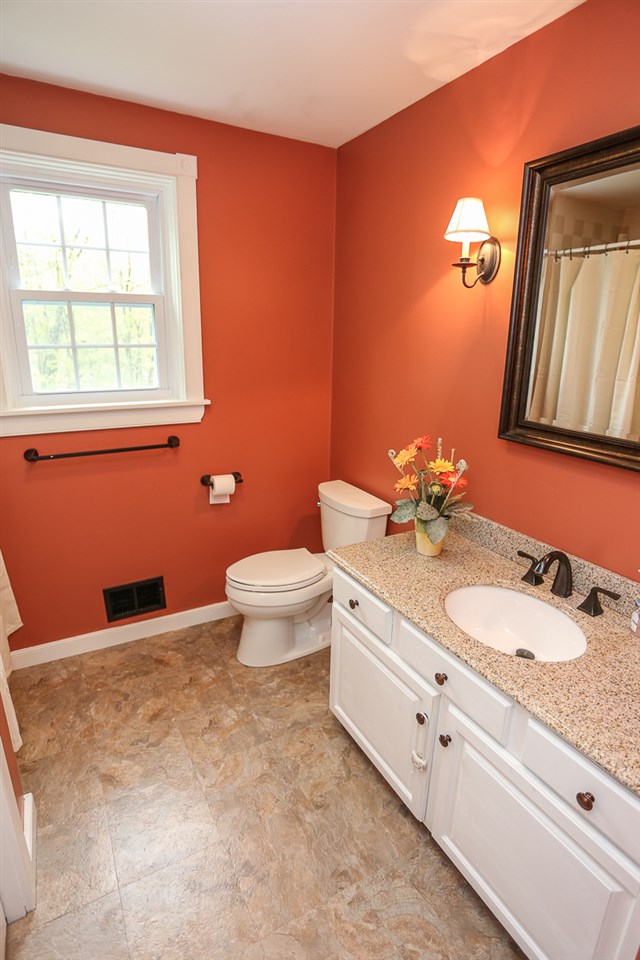 27 Gold Finch Road Goffstown, NH 03045 - Photo 20 of 38
