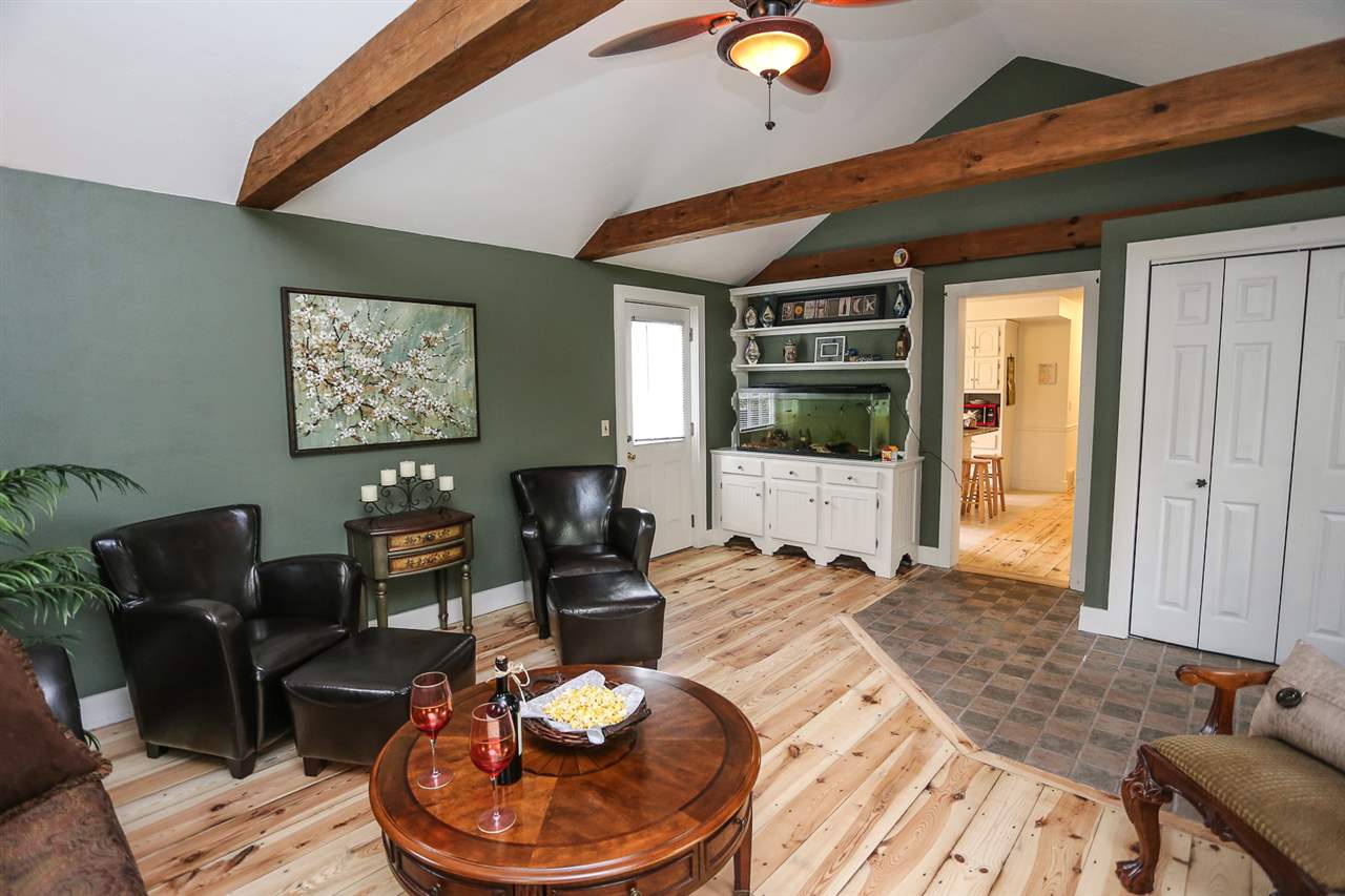27 Gold Finch Road Goffstown, NH 03045 - Photo 5 of 38