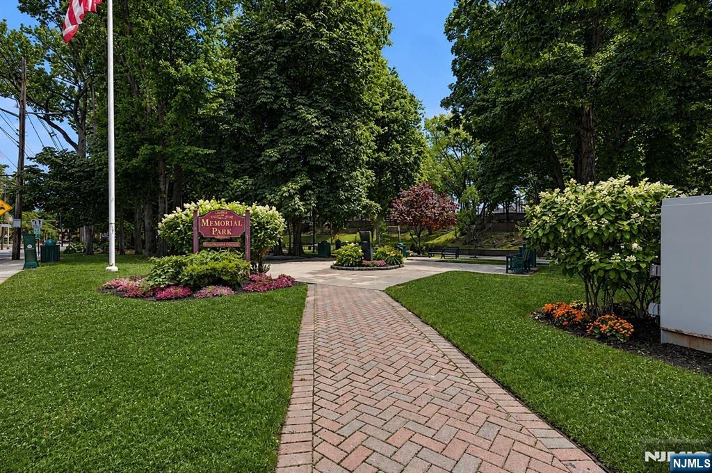 180 Edgewater Road Cliffside Park, NJ 07010 - Photo 13 of 17