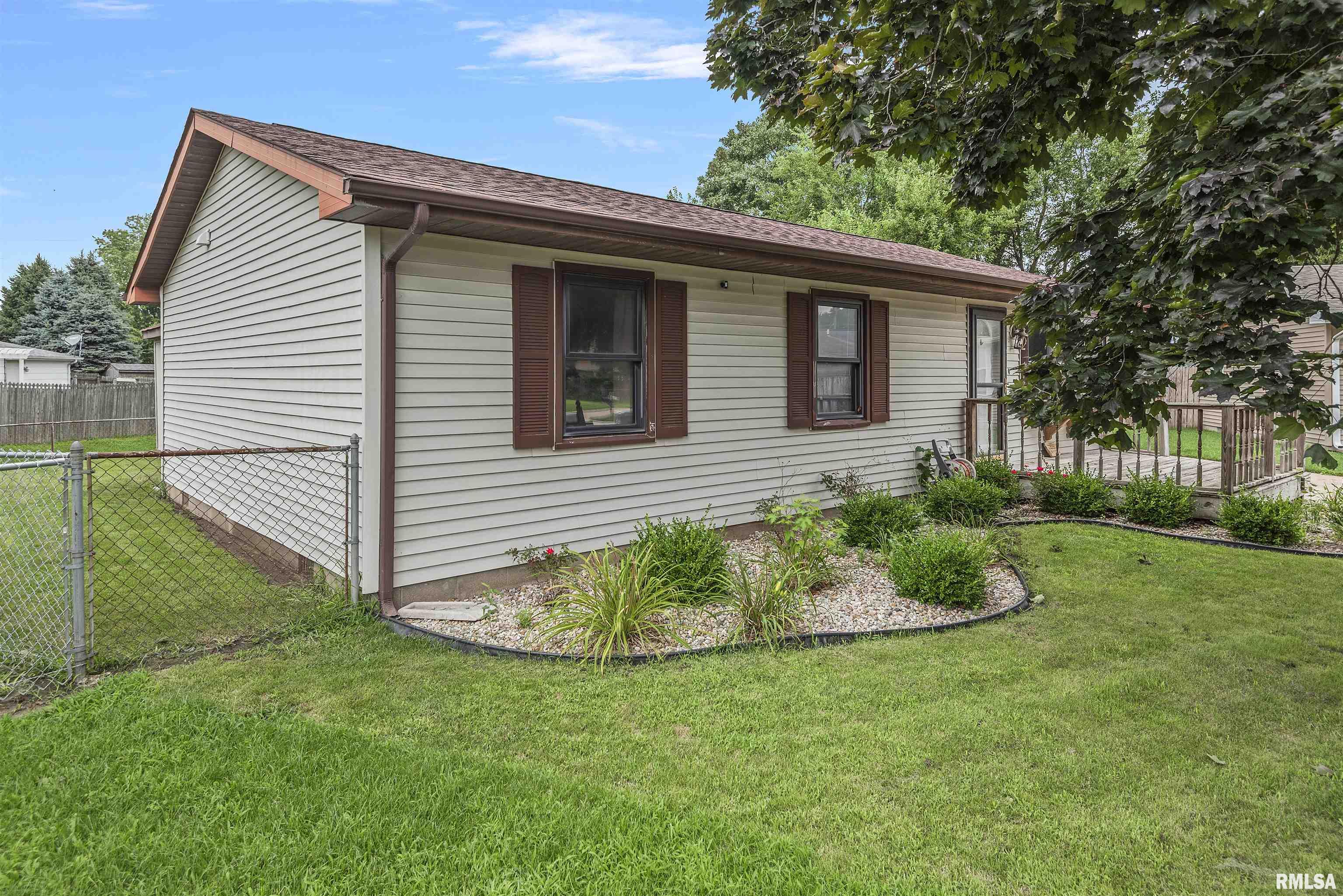 3013 Terra Court Springfield, IL 62707 - Photo 3 of 27 Gallery Image 3