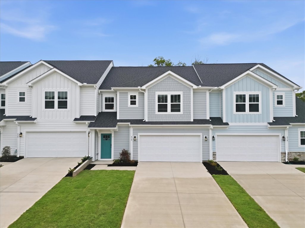 418 Crestcreek Drive Anderson, SC 29621 - Photo 1 of 35