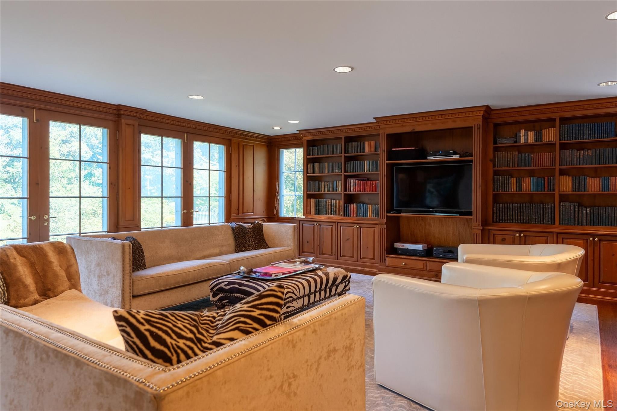 52 Piping Rock Road Locust Valley, NY 11560 - Photo 14 of 27