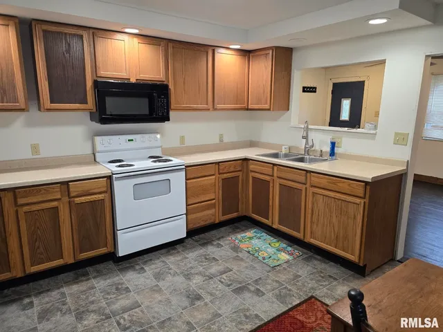 $109,000 | 505 South 2nd Street, Marion, IL 62959