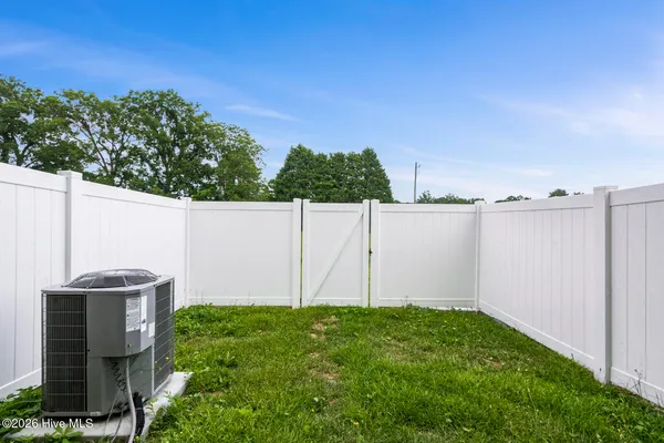 $228,500 | 400 Justice Farm Drive, Sneads Ferry, NC 28460