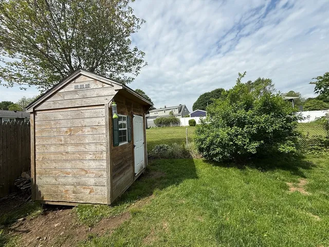 $2,500 | 158 Grove Street, Unit 2, Haverhill, MA 01832