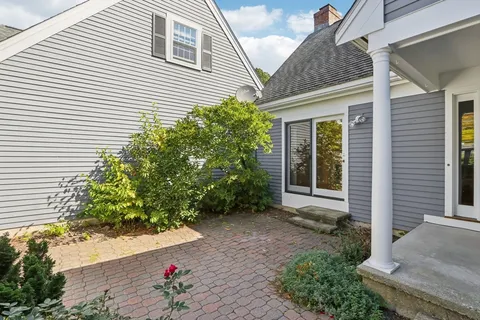 $948,000 | 35 Mitchell Grant Way, Unit 35, Bedford, MA 01730