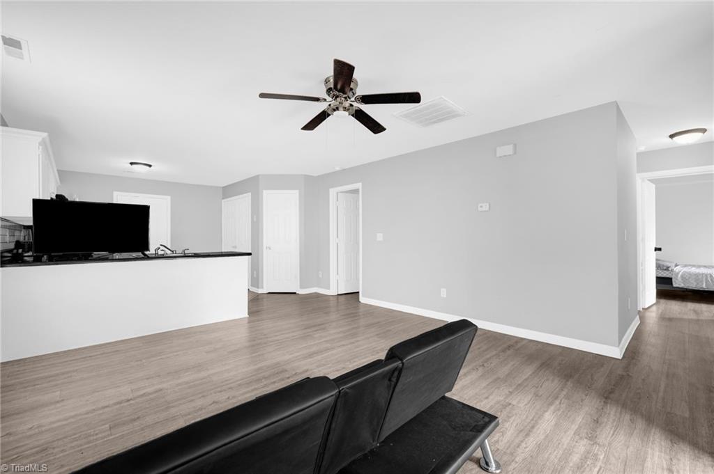 3304 Spring Street Greensboro, NC 27405 - Photo 5 of 24 Gallery Image 5