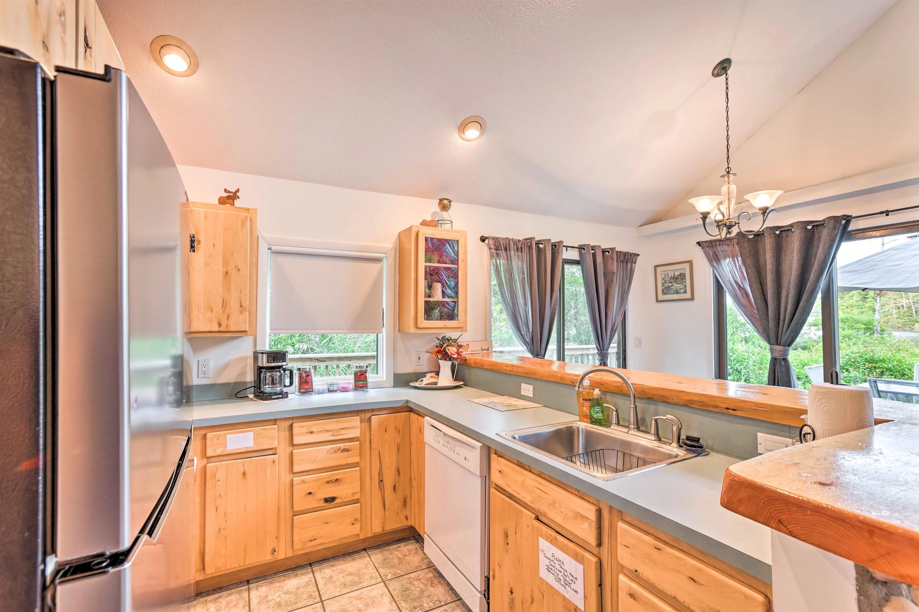 24 Bass Lake Road Traverse City, MI 49685 - Photo 10 of 29 1918975-59783f5e-cc15-44b7-9ff9-daeb0605f049.JPG