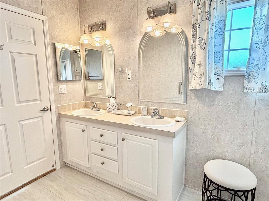 6727 Mt Pleasant Road Northeast, Unit 53 St. Petersburg, FL 33702 - Photo 21 of 29