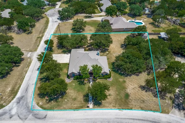 $499,000 | 207 Highland Drive, Aledo, TX 76008