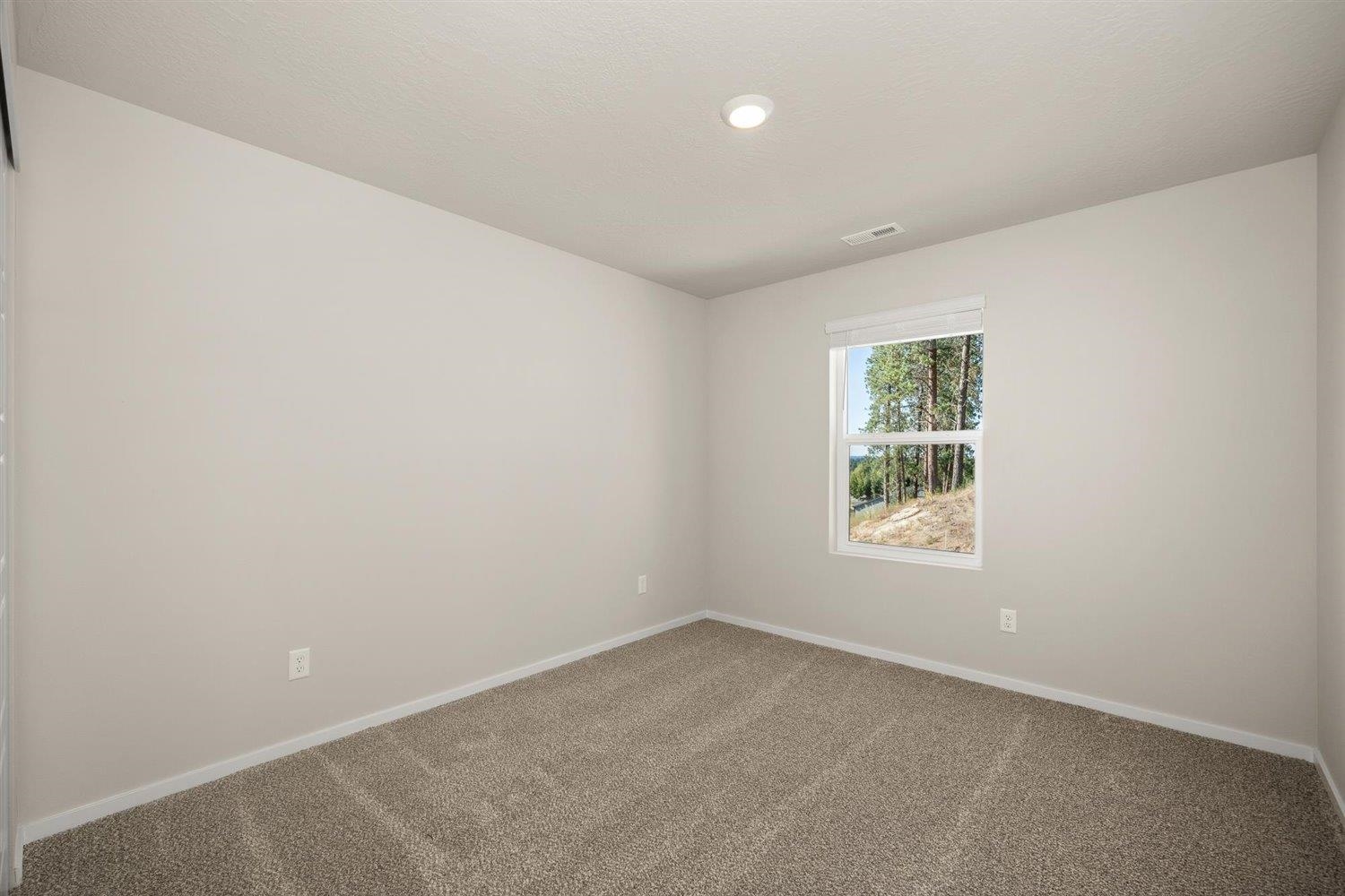 3285 North McKinnon Road Spokane, WA 99217 - Photo 9 of 16 Gallery Image 9