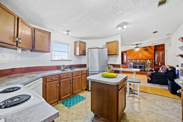 $250,000 | 1080 Arnold Lane, Westville, FL 32464