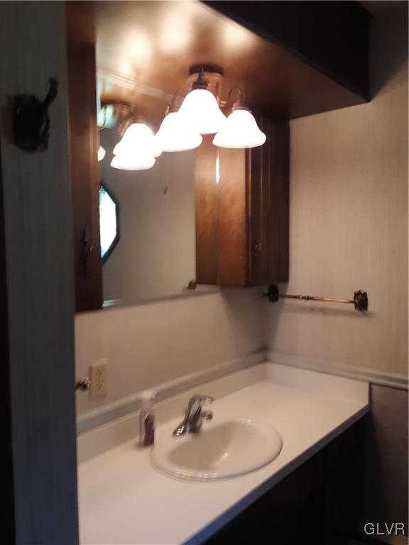 3178 Masters Hill Road Fogelsville, PA 18051 - Photo 10 of 18 Gallery Image 10